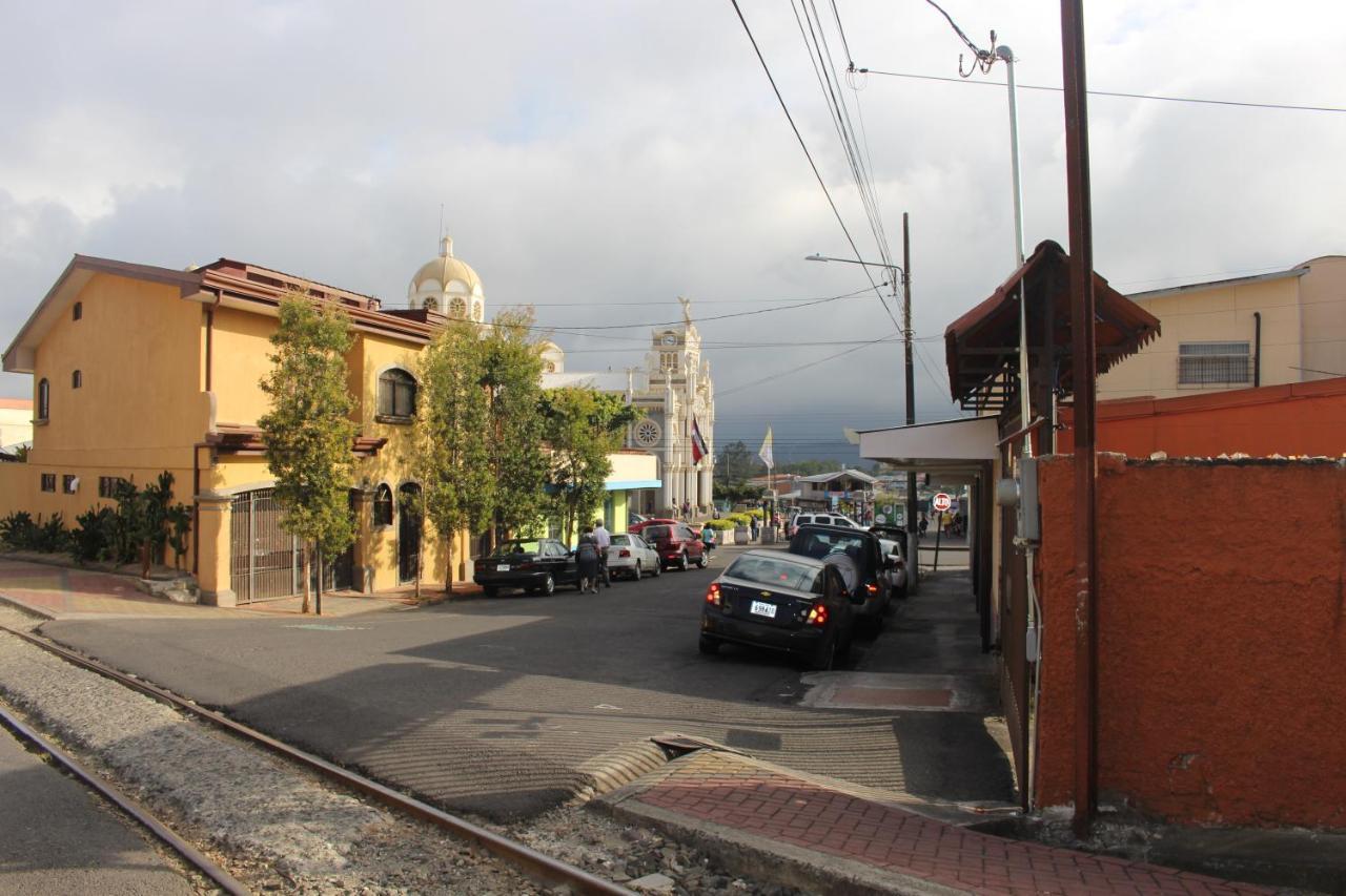 Casa Mora B&B Cartago Buitenkant foto